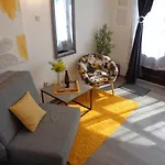 M Apartment *